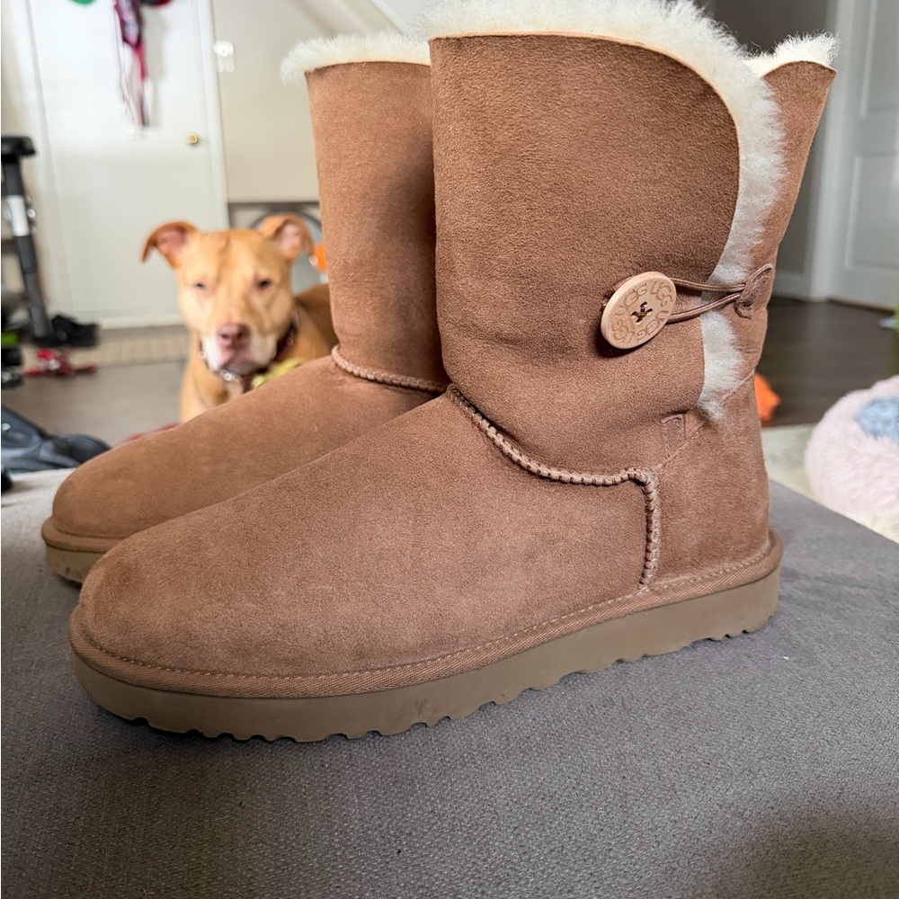 UGG Tan Suede Boots with Shearling